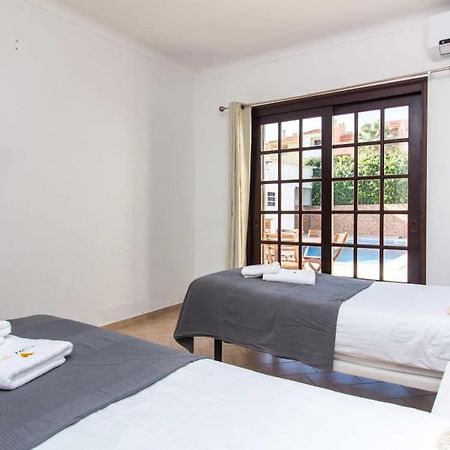 Villa Dogueno- Privat Pool & Privacy & Albufeira Center Екстериор снимка