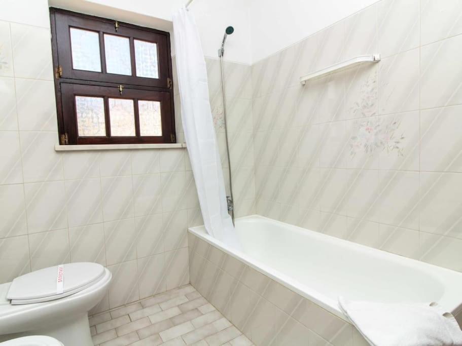 Villa Dogueno- Privat Pool & Privacy & Albufeira Center Екстериор снимка
