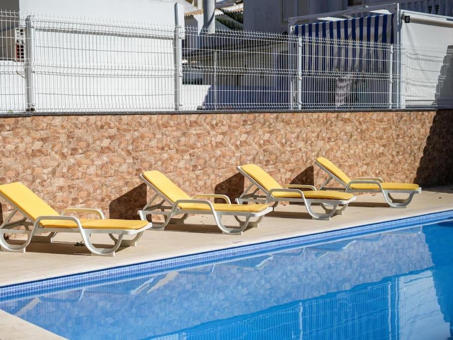Villa Dogueno- Privat Pool & Privacy & Albufeira Center Екстериор снимка