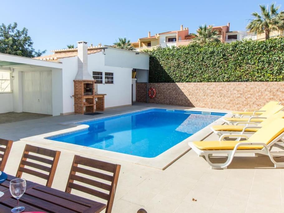 Villa Dogueno- Privat Pool & Privacy & Albufeira Center Екстериор снимка