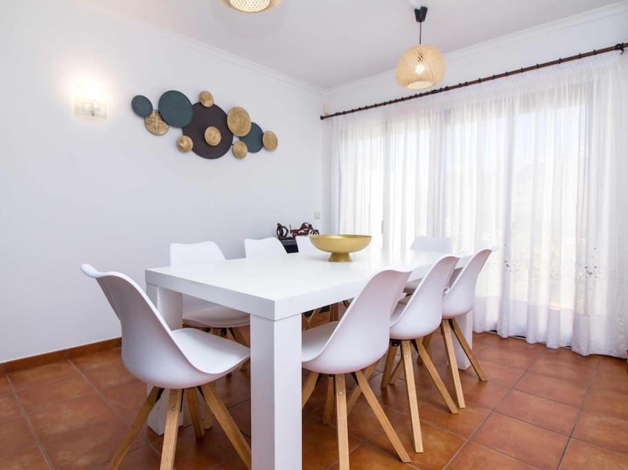 Villa Dogueno- Privat Pool & Privacy & Albufeira Center Екстериор снимка