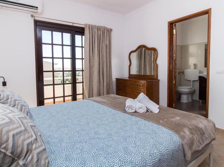 Villa Dogueno- Privat Pool & Privacy & Albufeira Center Екстериор снимка